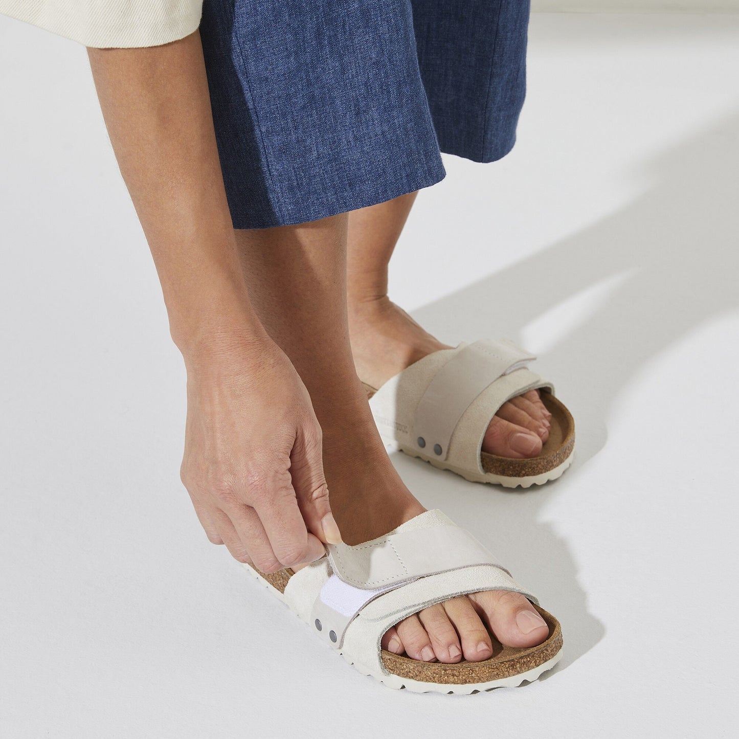 Birkenstock Oita ( White )