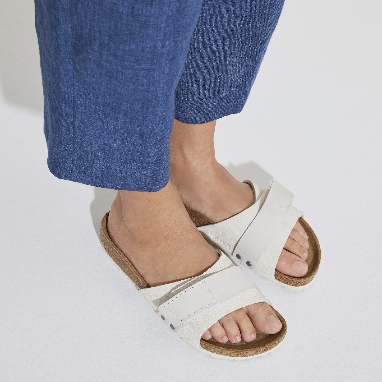 Birkenstock Oita ( White )