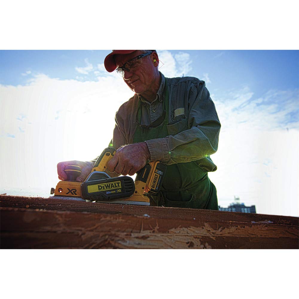 DEWALT 20V MAX Planer, 30,000 Cuts Per Minute, 2 mm Cut Depth, Brushless Motor, Bare Tool Only (DCP580B)